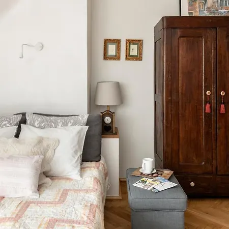 Express Apartment